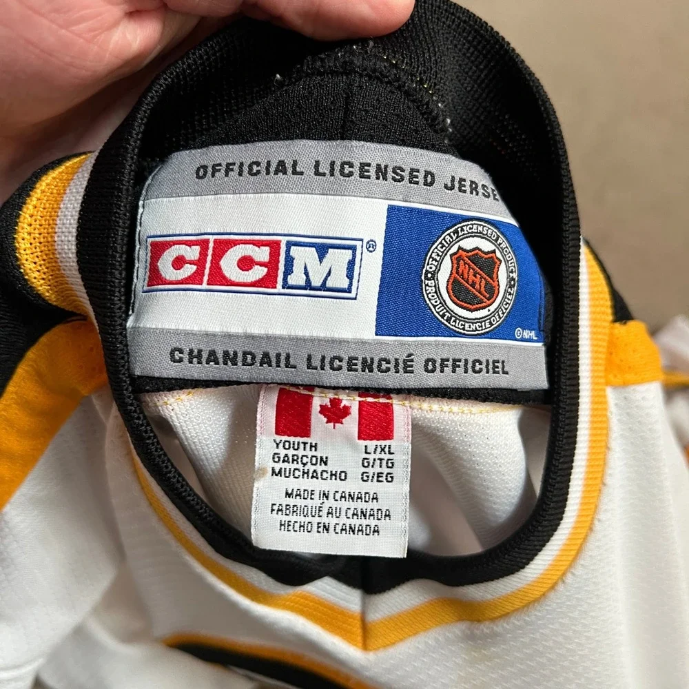 Vintage 1990s Boston Bruins CCM NHL Hockey Jersey White Youth L/XL
